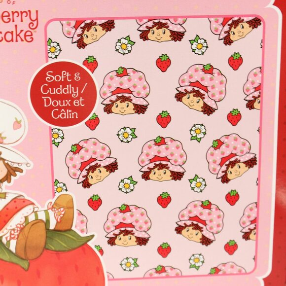 Classic Strawberry Shortcake  Silky Soft Throw 40" x 50" - Picture 3 of 3
